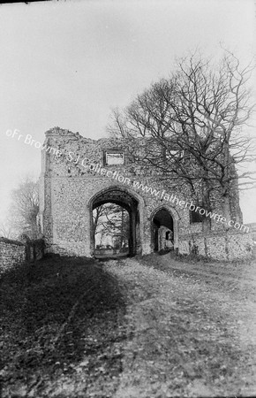 CLUNIDE PRIORY ENTRANCE GATE TO PRIORY